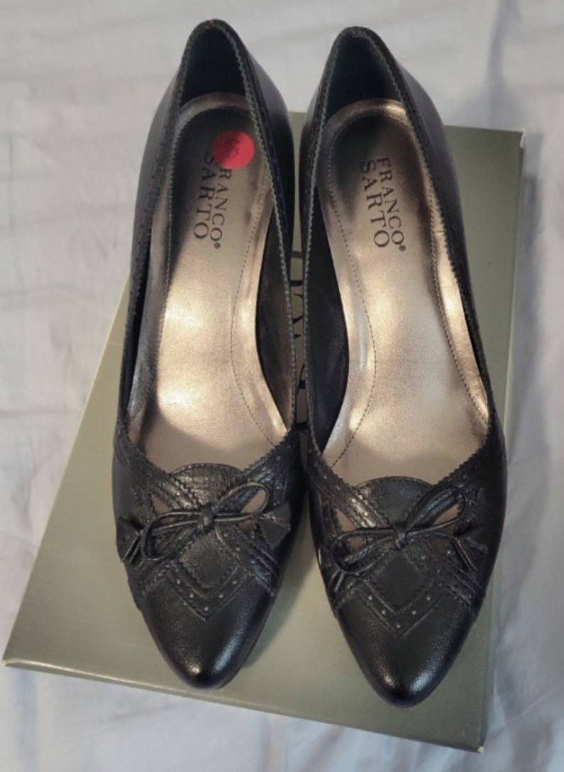 Franco Sarto Black Leather Pointed Toe Pump Bow Spool Heel Slip-On US 8 M