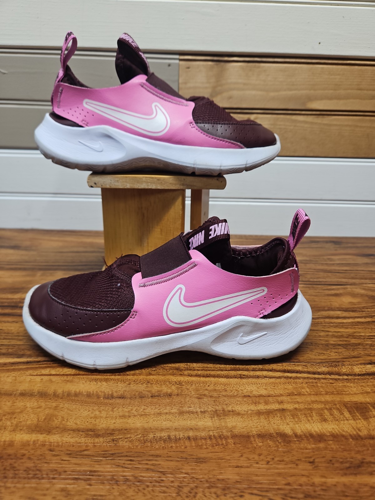 Nike Flex Runner 3 Kids Running Shoes Girls Size 2.5Y Walking Play School