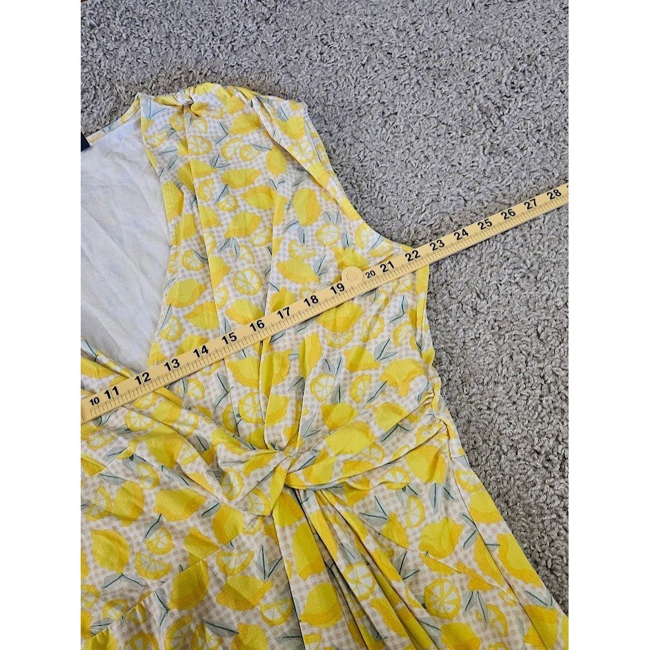 Lands End Twist Front Dress Women 2X Yellow Sleeveless Lemon Citrus Print