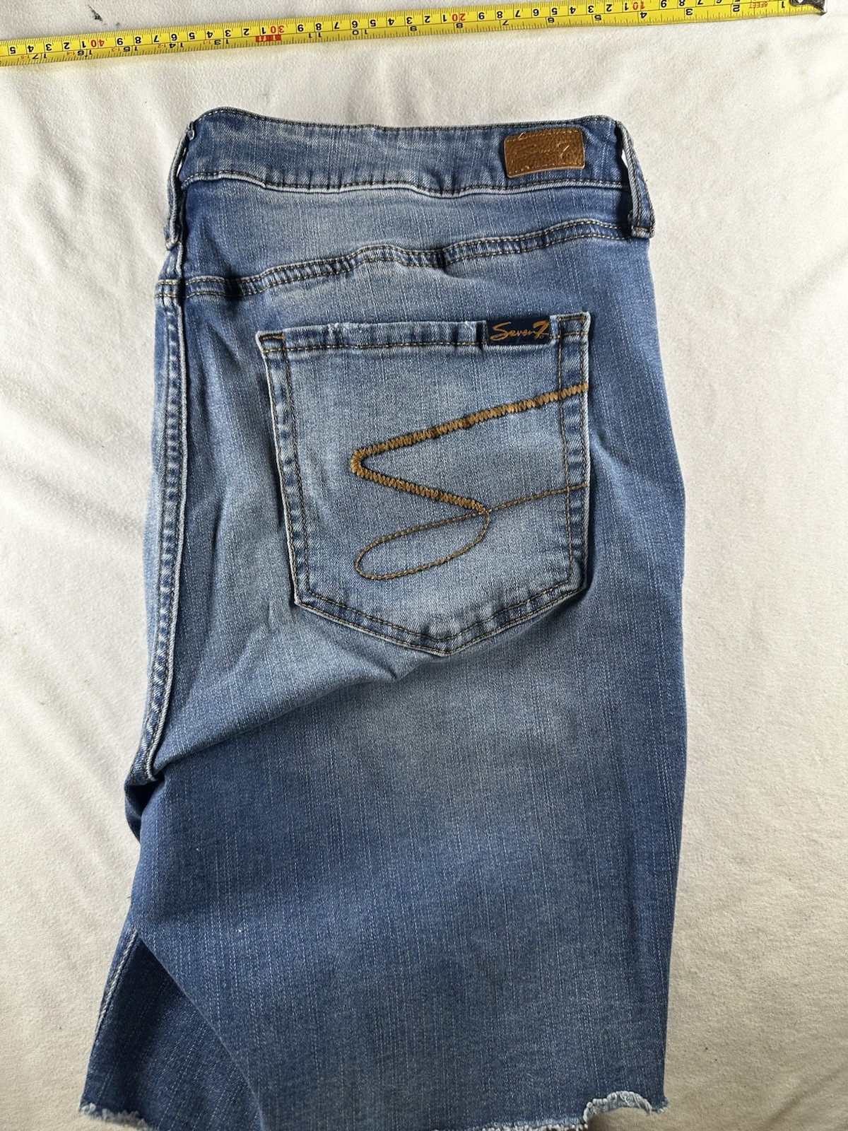 Seven7 Women’s Bermuda Mid Rise Stretch Denim Shorts Sz 16 QTY 2 No Hem