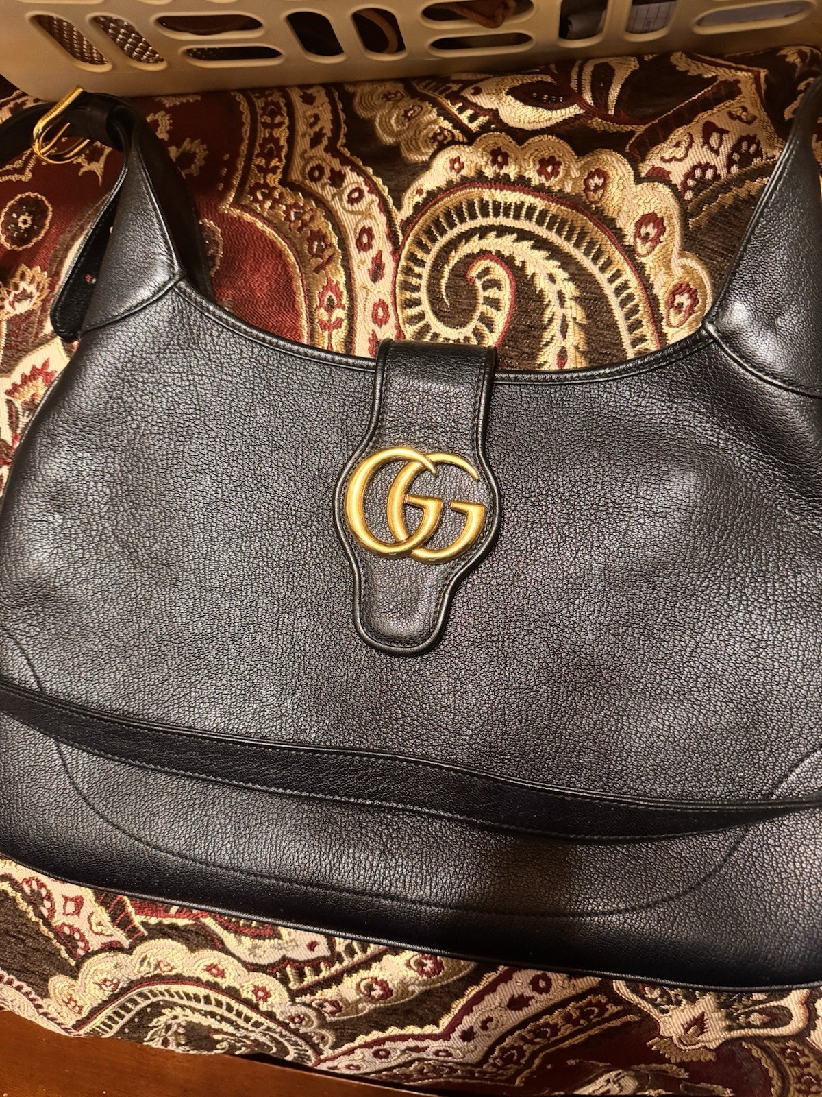 Gucci Aphrodite Leather Shoulder Bag BLACK