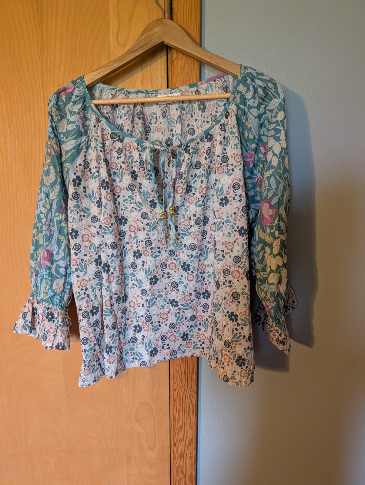 Natural Life Magnolia Cotton Top Size XL in Seafoam Floral 3/4 Sleeve