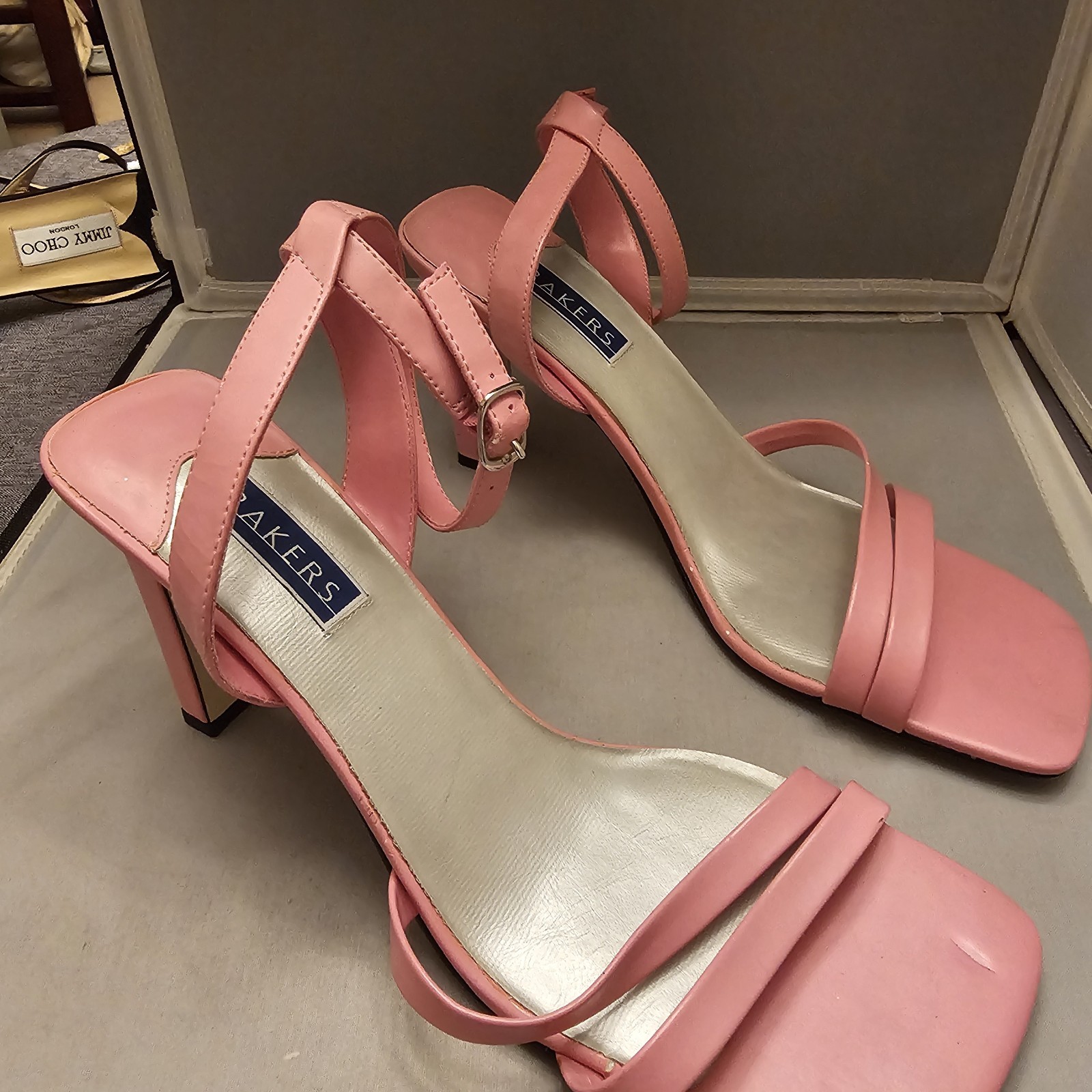 Bakers “Maribella II” Pink 3.75″ High Heels Size 11 B Strappy See Pictures