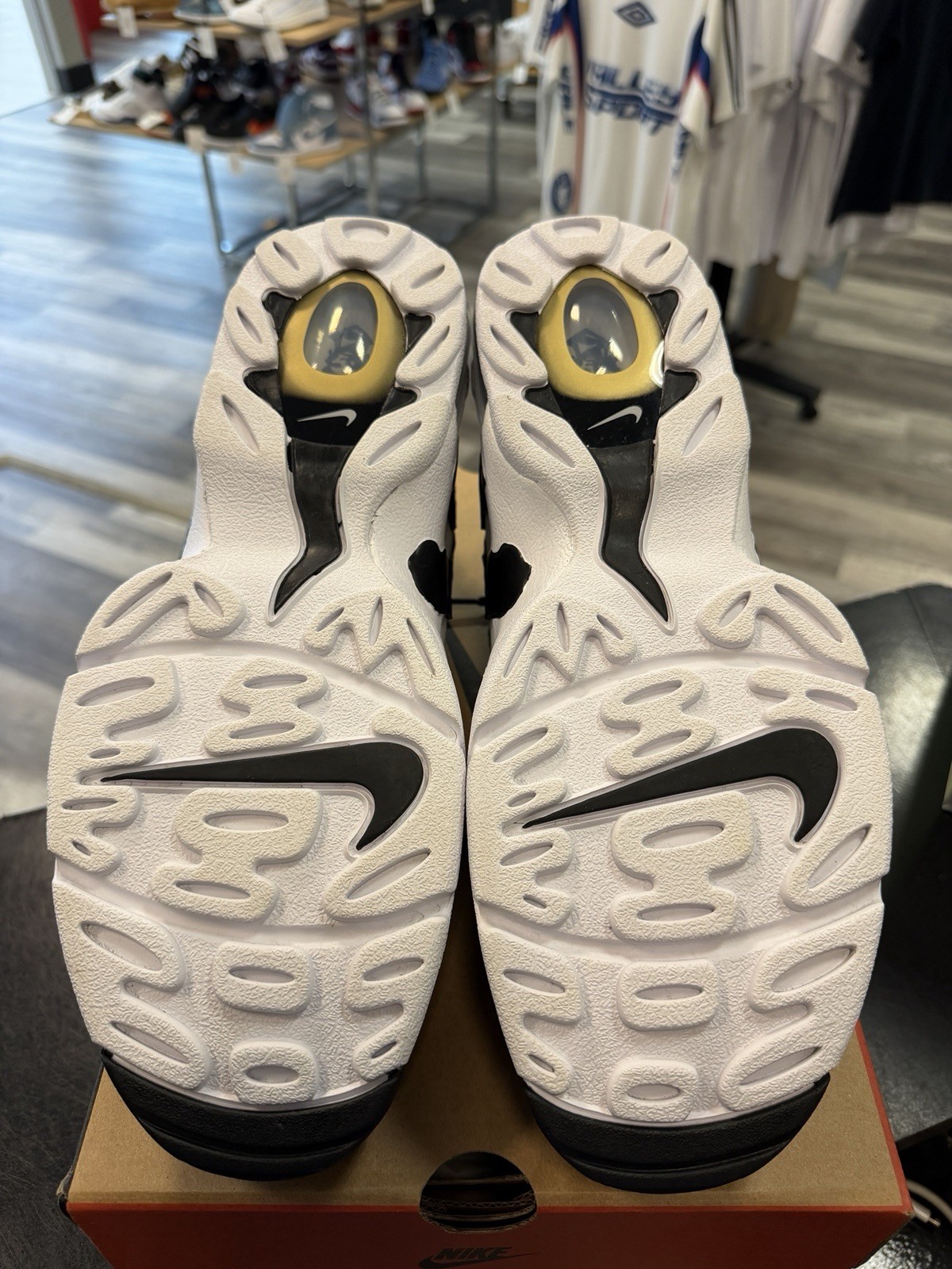 Size 13 – Nike Air DT Max ’96 Low Men’s Black/White/Metallic Gold IF5478-001