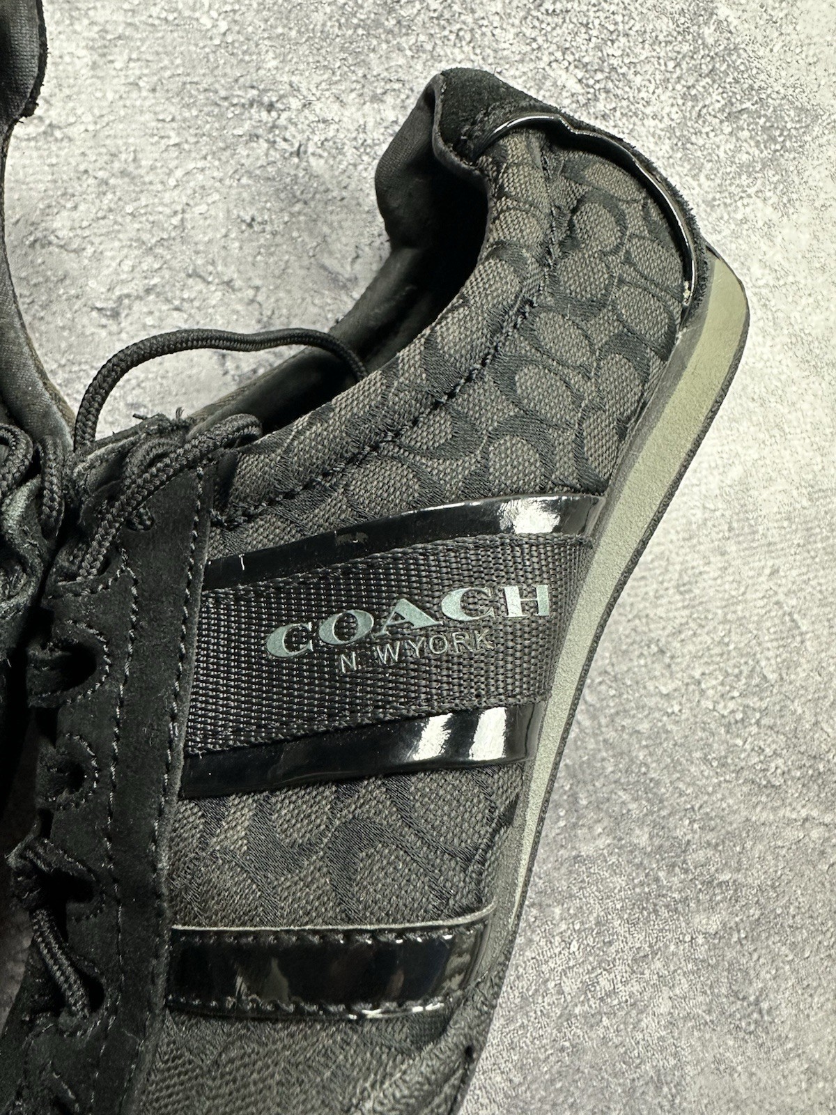 Coach Monogram CC Logo Low Top Suede Sneaker Shoes Old Money Size 38 / 8