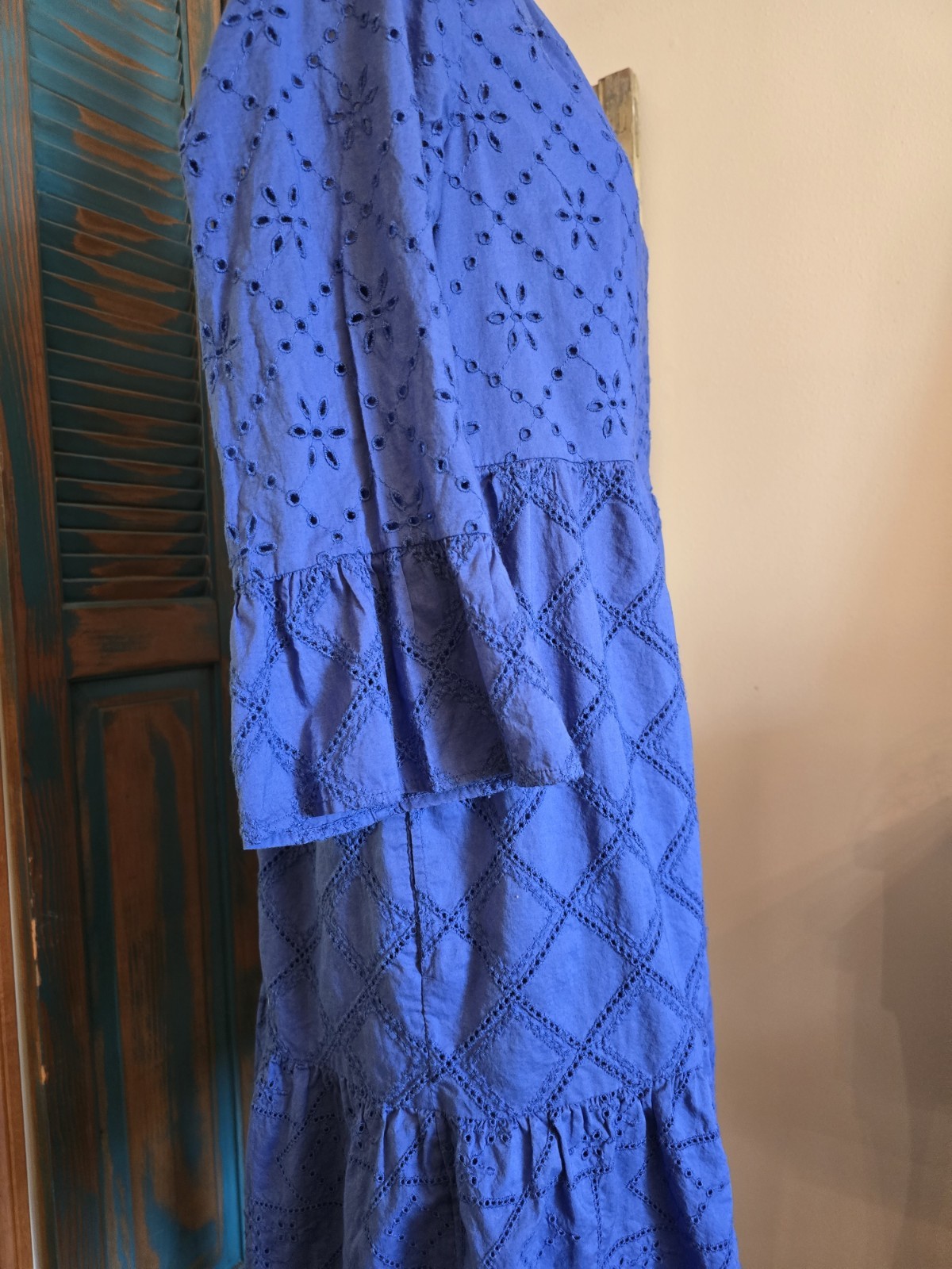 J Jill Eyelet Ruffle Smocked Amalfi Midi Dress L Blue Coastal Boho Lined Pkts
