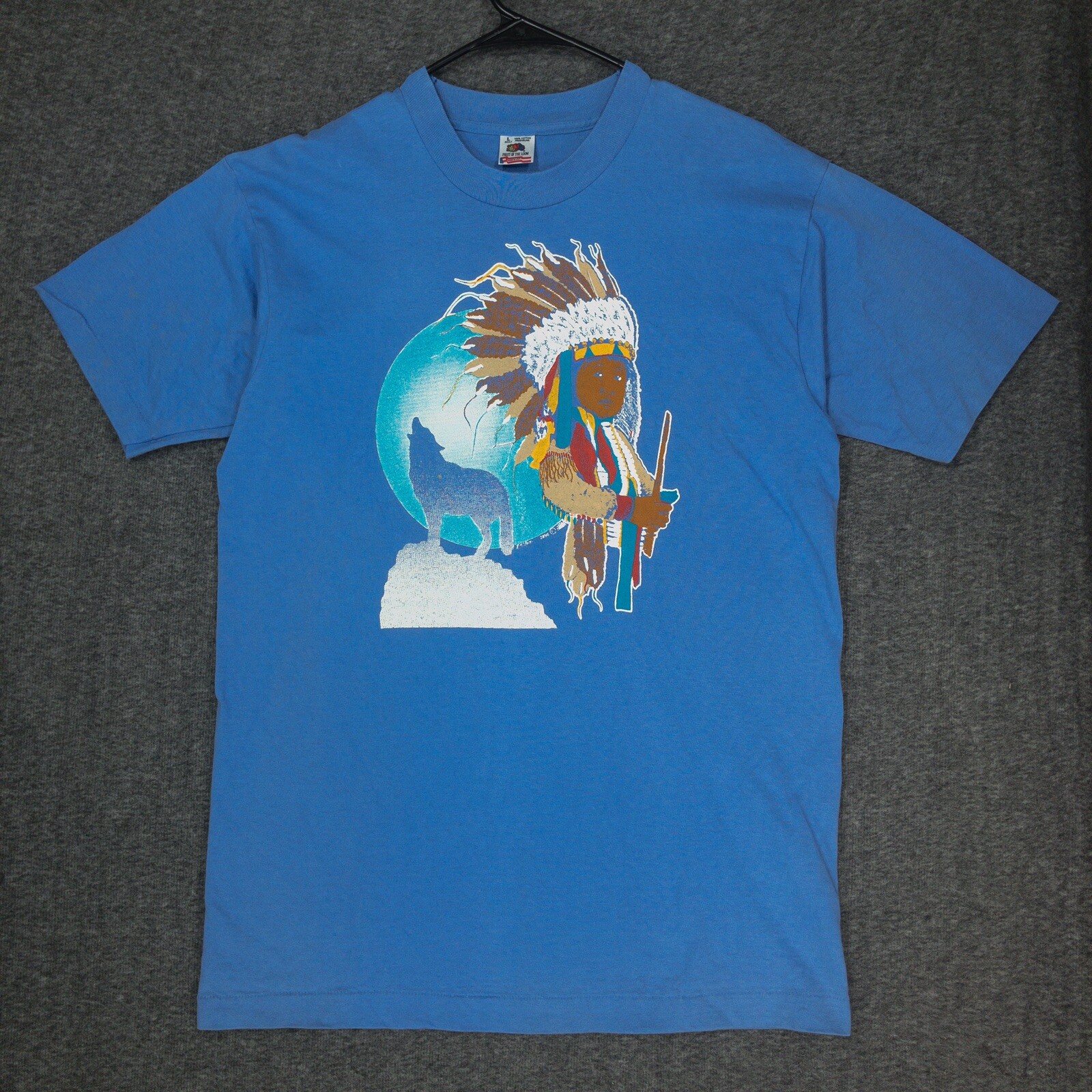 vintage single stitch t shirt native american print wolf periwinkle blue size L