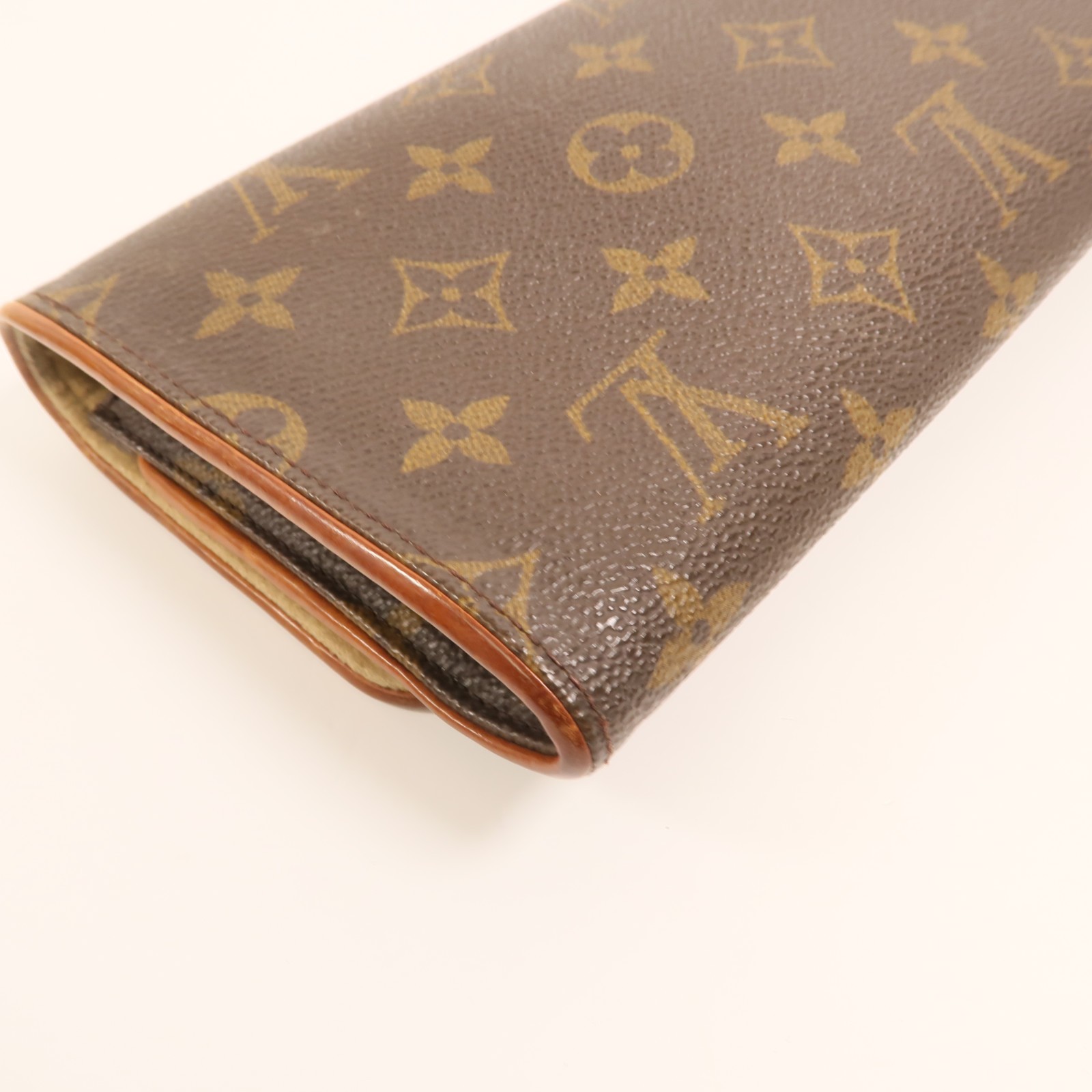 LOUIS VUITTON LV GHW Pochette Twin GM Shoulder Bag M51852 Monogram Brown