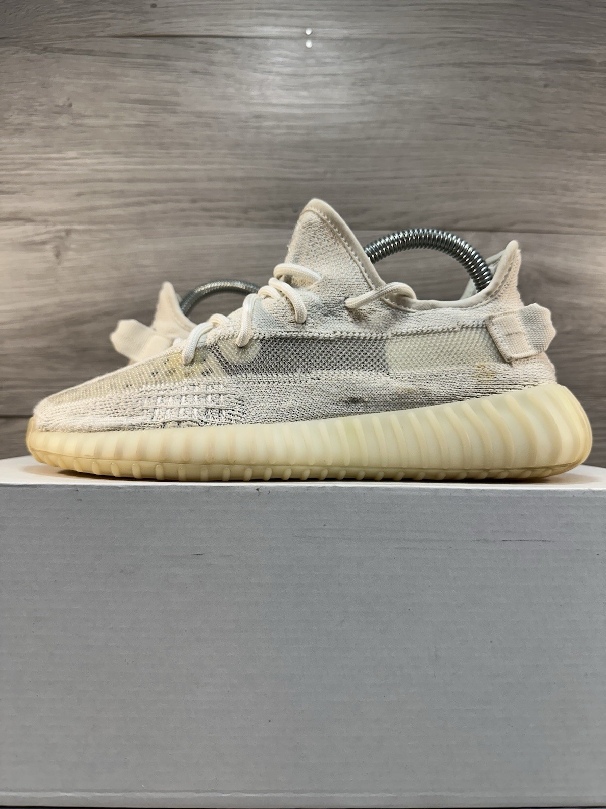 Adidas Yeezy Boost 350 V2 Bone – Size 6.5