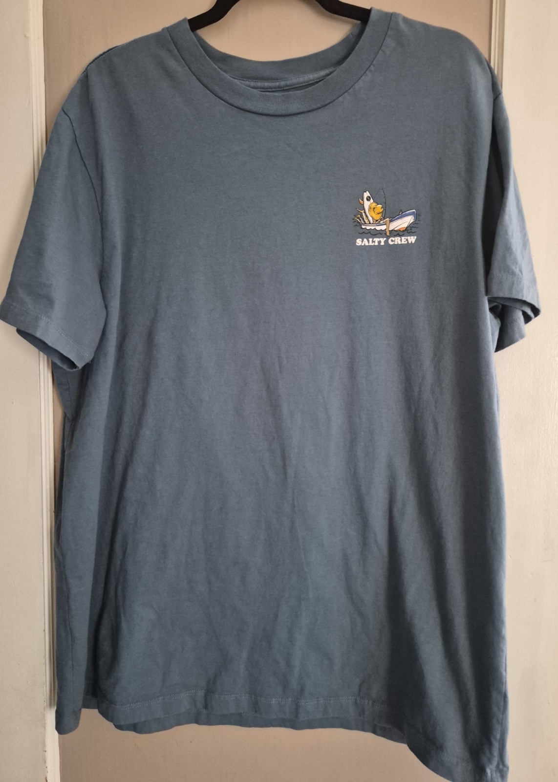 Salty Crew Men’s 100% Cotton Tee Size XL “Thrill Seekers & Siesta Takers”