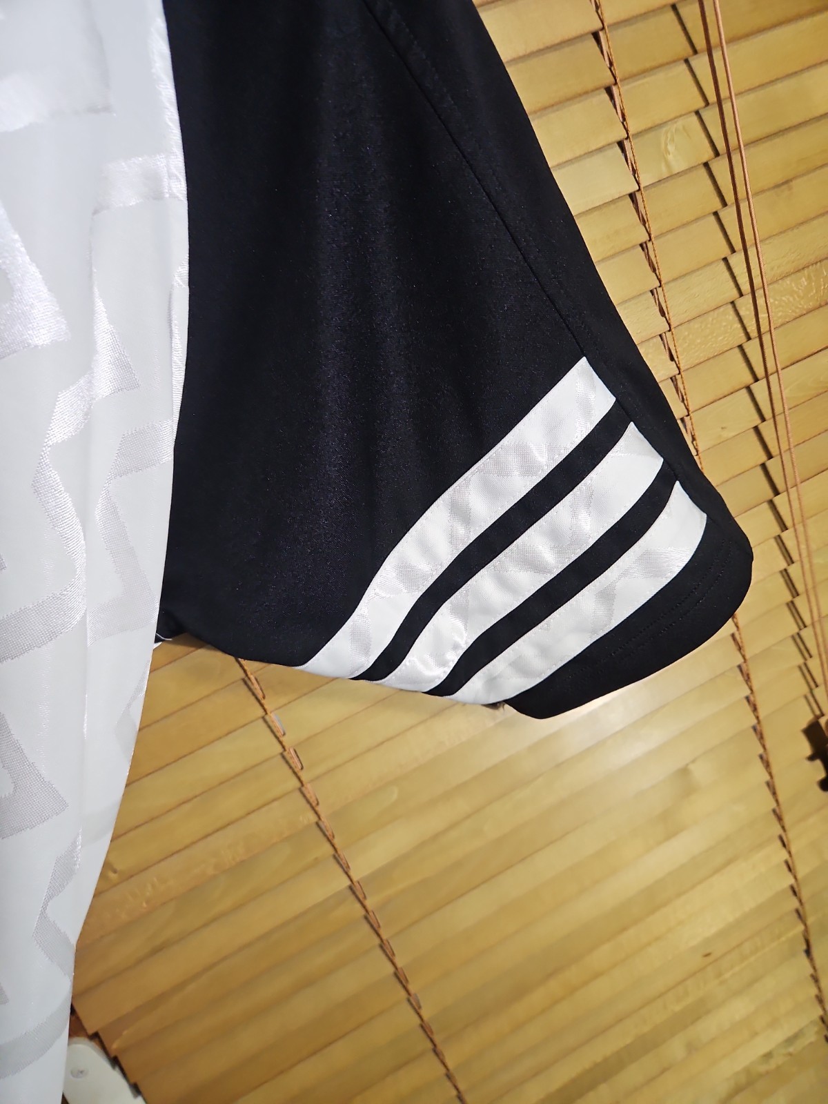 Vintage 90s Adidas Satin Silky Blank White Soccer Jersey 3 Stripes Men’s XL