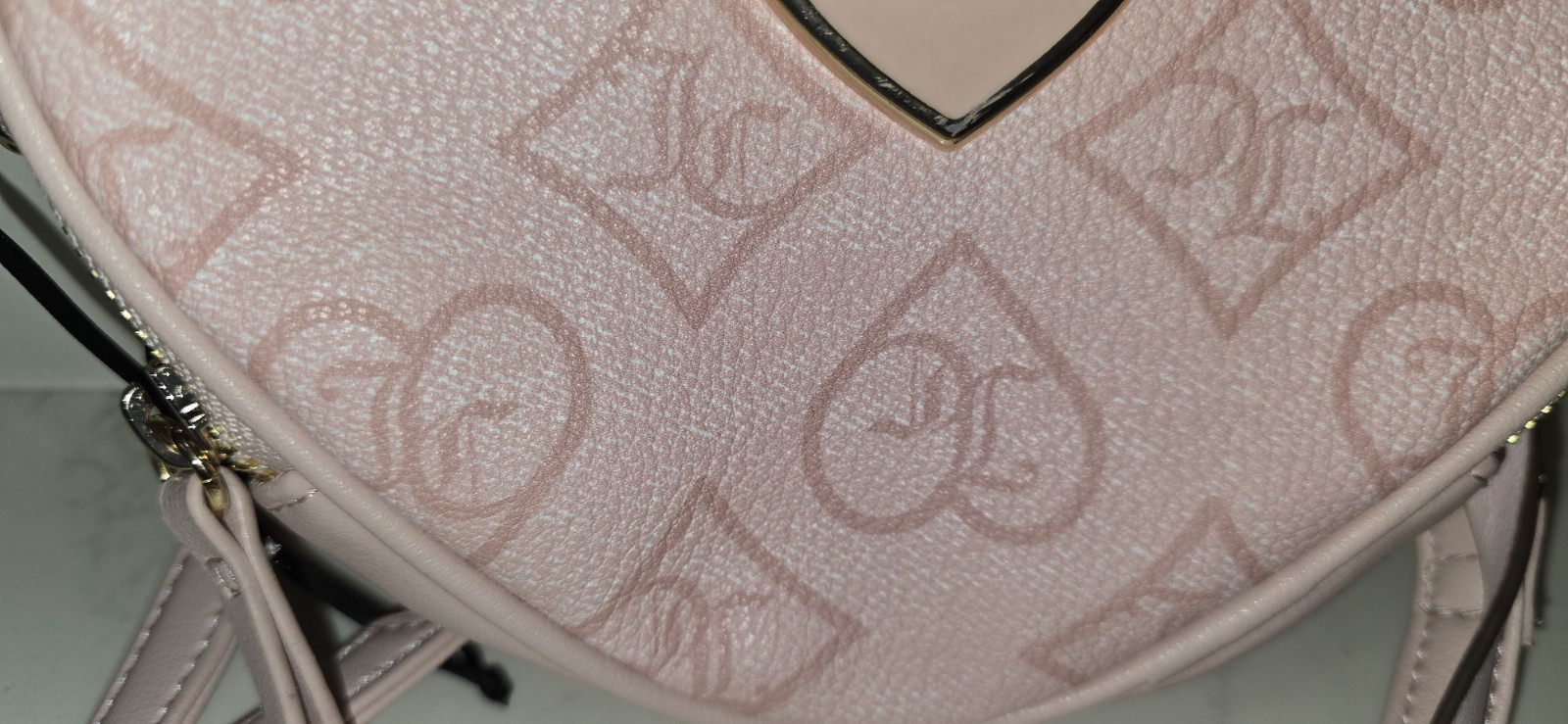 Juicy Couture Precious Moments Heart Crossbody Bag Pink Clay NWOT