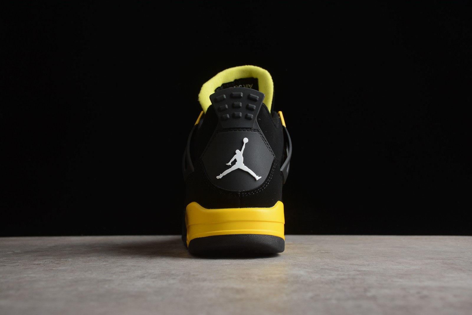 AJ 4 Retro Yellow Thunder 2023 DH6927-017 in Stock