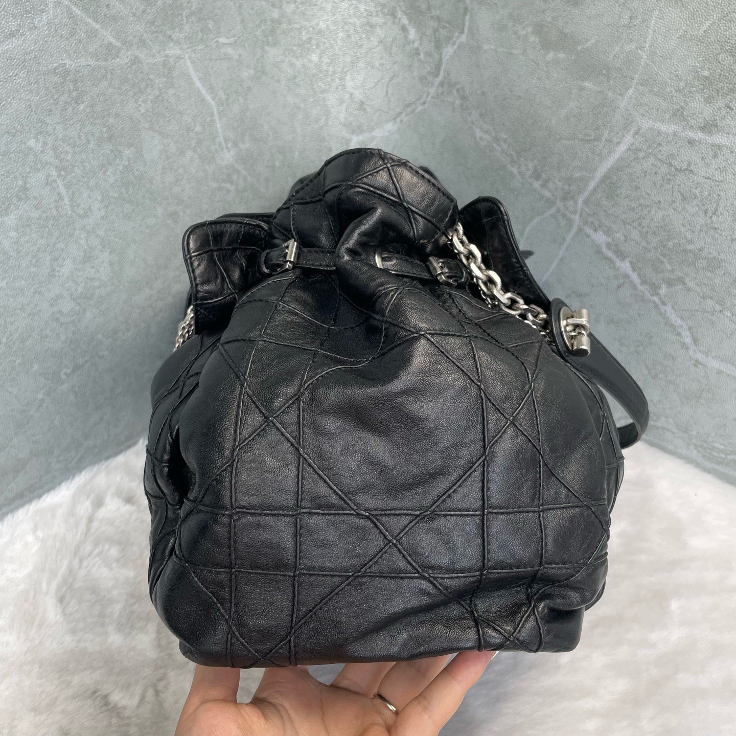 Dior Pre-Owned Authentic Shoulder Bag 40*16*25 Silver Free Tracked Shipping