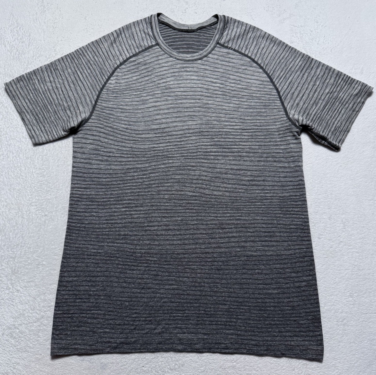 Lululemon Shirt Mens Large Metal Vent Tech 2.0 Wave Grey Vapor Performance
