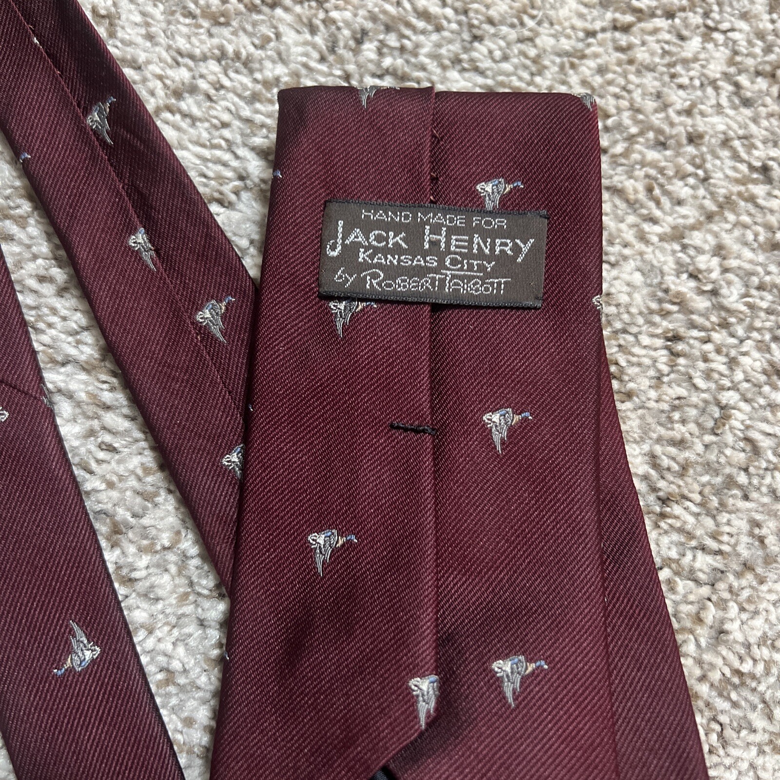 Robert Talbott Handmade For Jack Henry Mens Maroon Duck Neck Tie ENGLAND