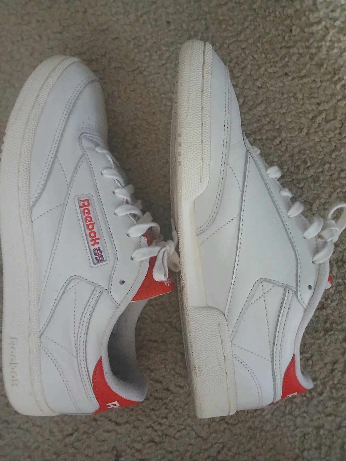 Reebok Classic Men’s Low Top White/Red Lace-Up Athletic Sneaker