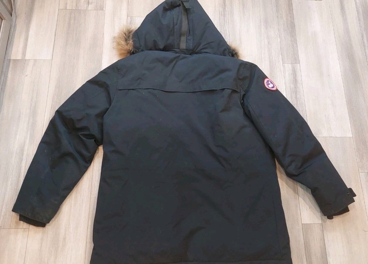 Shark Force Men’s Black Hooded Down Parka Coat w/ Fur Trim, Size L