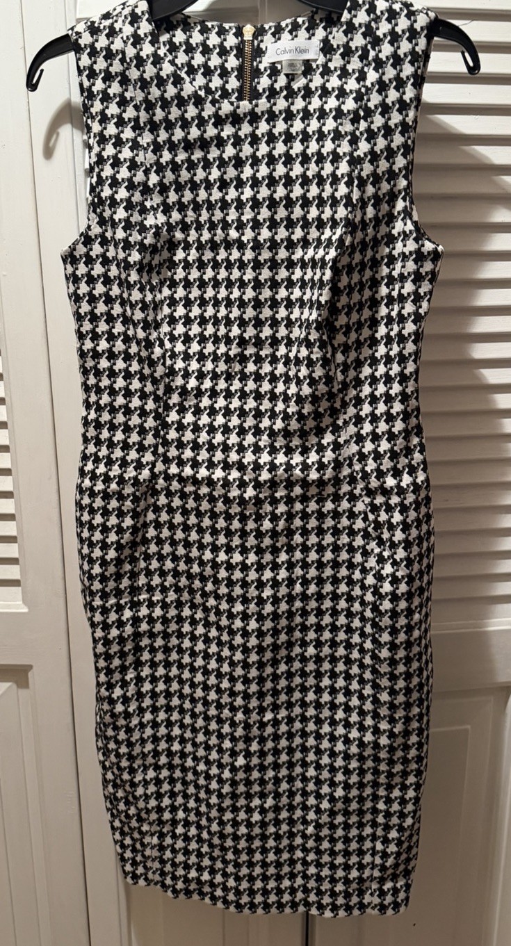 Calvin Klein Houndstooth Sheath Dress Sleeveless Knee Pockets Size 10