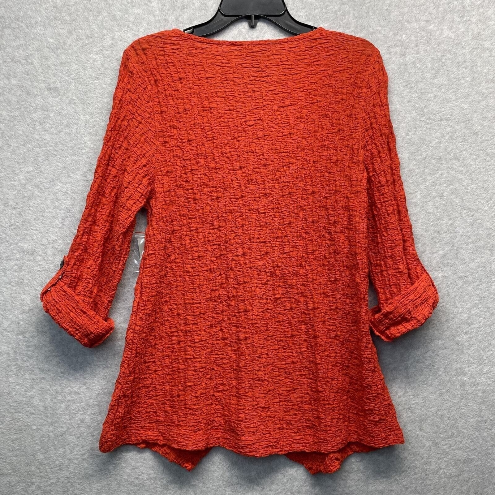 Ali Miles Textured Crinkle Top Womens Petite Small Red Blouse Roll Tab Sleeve