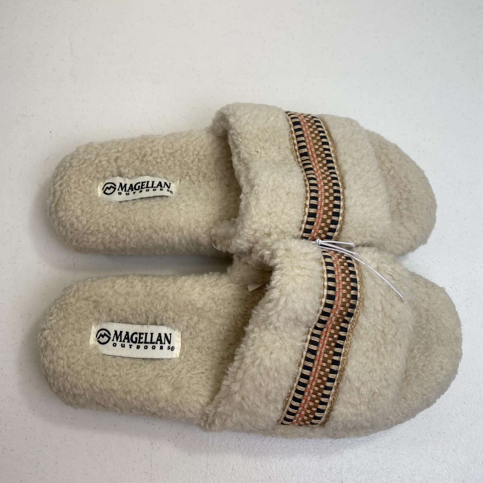 New Magellan Outdoors Women’s Sharpa Slide On Slipper Size 8