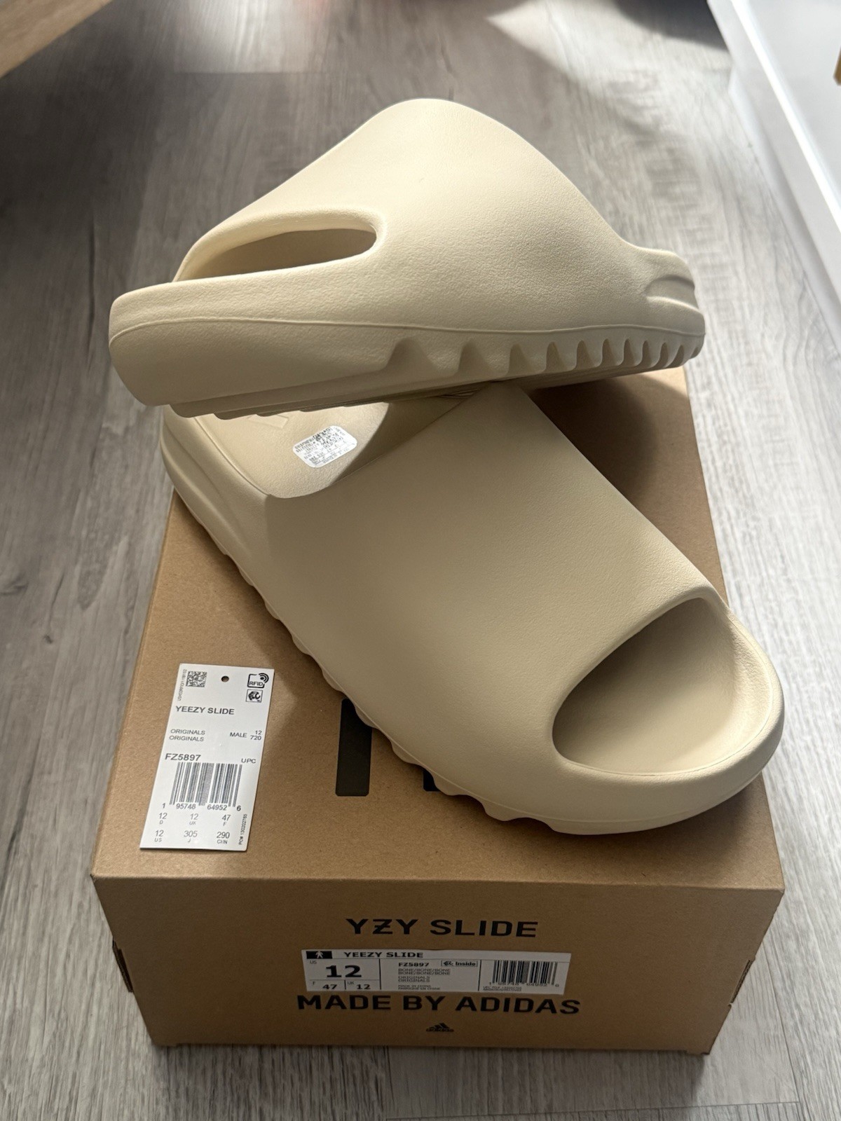 Adidas Yeezy Slide Bone Sizes 12 (100% AUTHENTIC) BRAND NEW| FZ5897