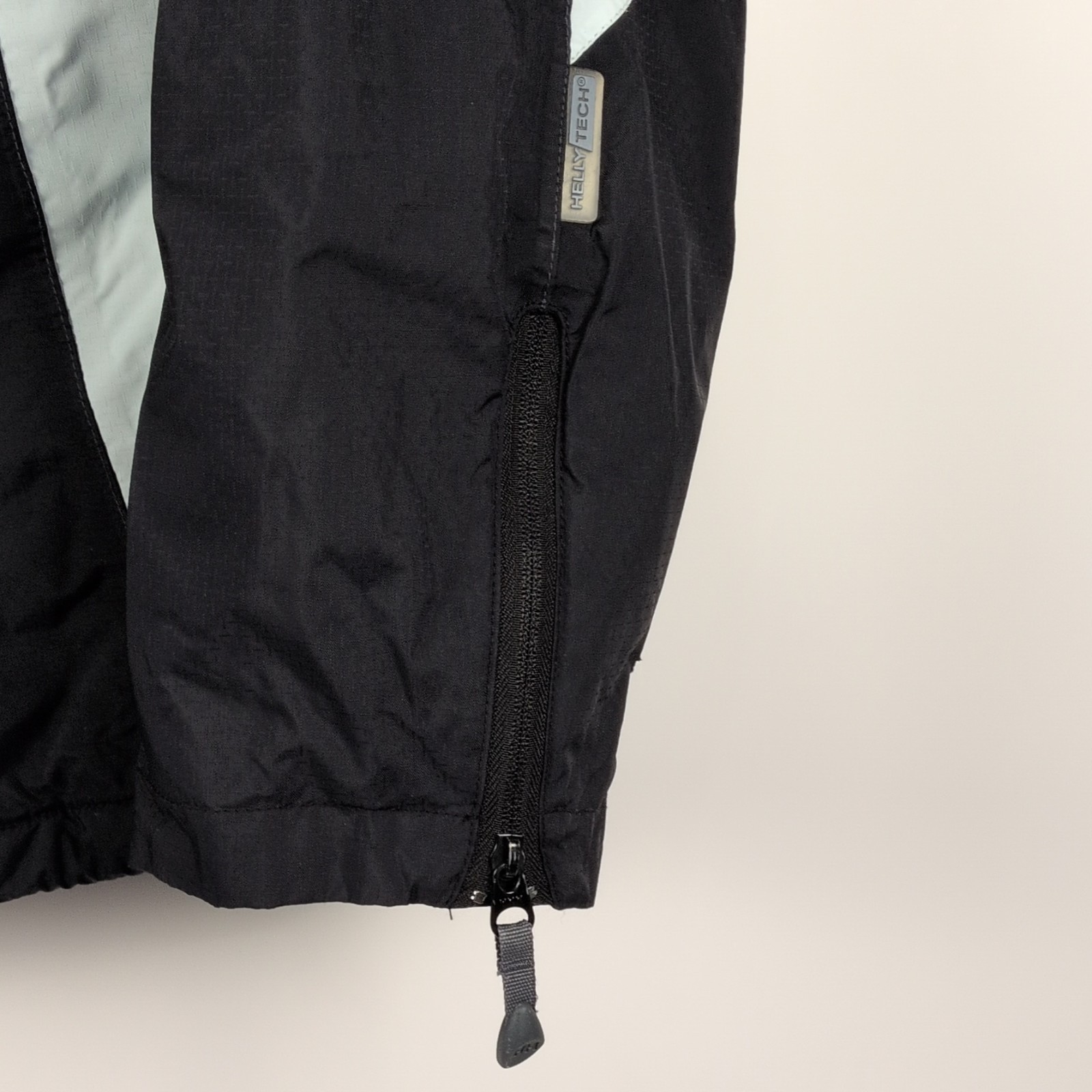 Helly Hansen Helly Tech Men’s Colorblock Jacket Black/Blue Full Zip Pockets M
