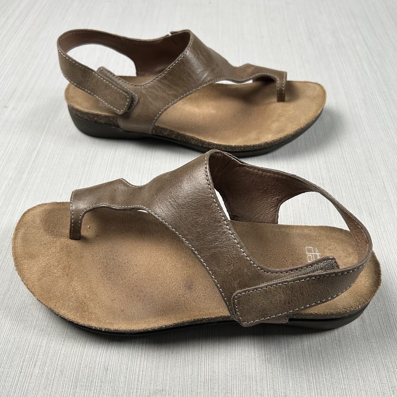 Dansko Reece Women’s Size 37 Brown Leather Loop Toe Casual Preppy Girlie Sandals