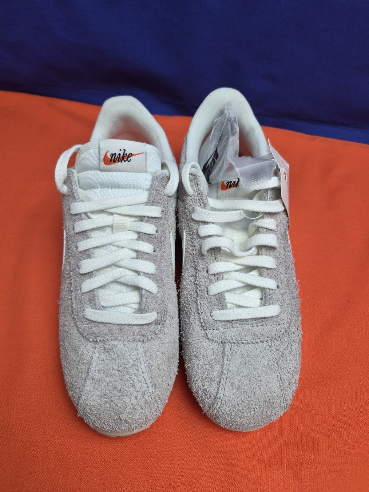 Nike Cortez SE HF3142-001 Suede Sneaker College Grey Team Red Men’s