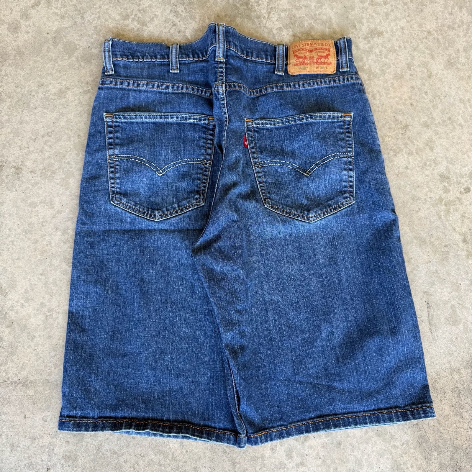 Vintage Y2K Levi’s 569 Loose Straight Denim Baggy Jorts