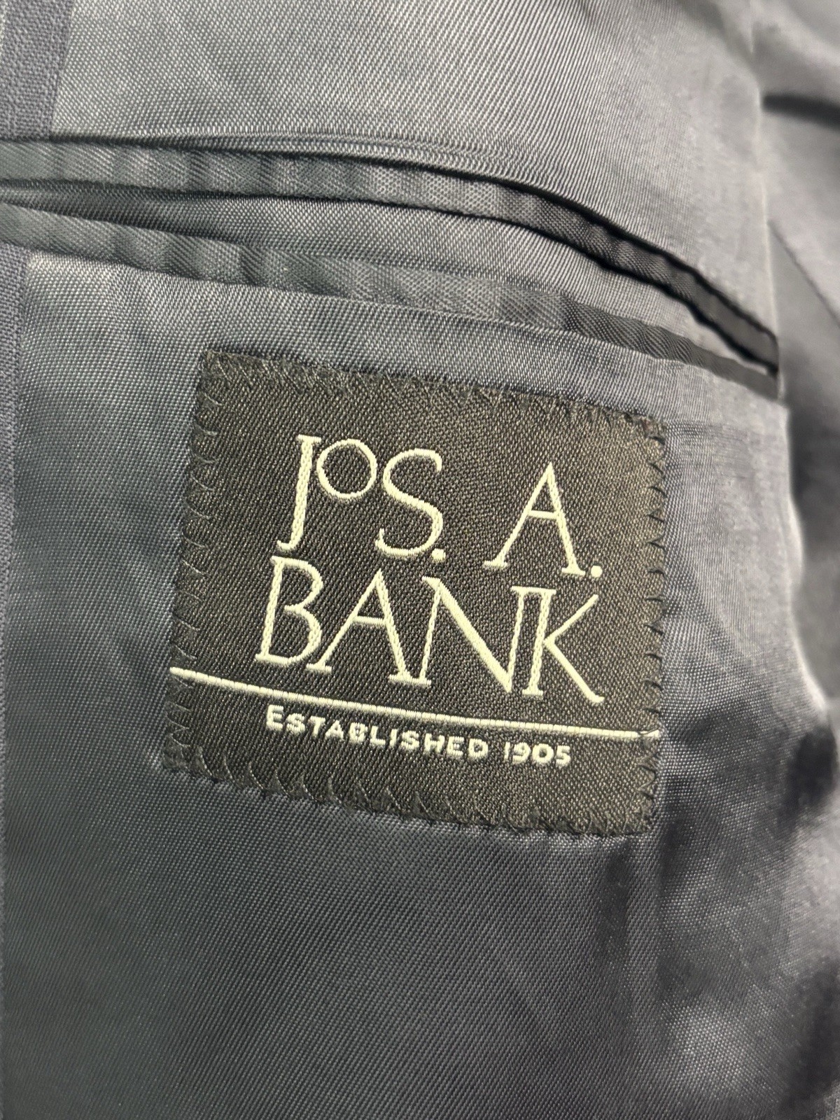Jos A Bank 42R 36×31 Navy Blue Stripe 2pc Pant Suit Flat Front Wool Classic