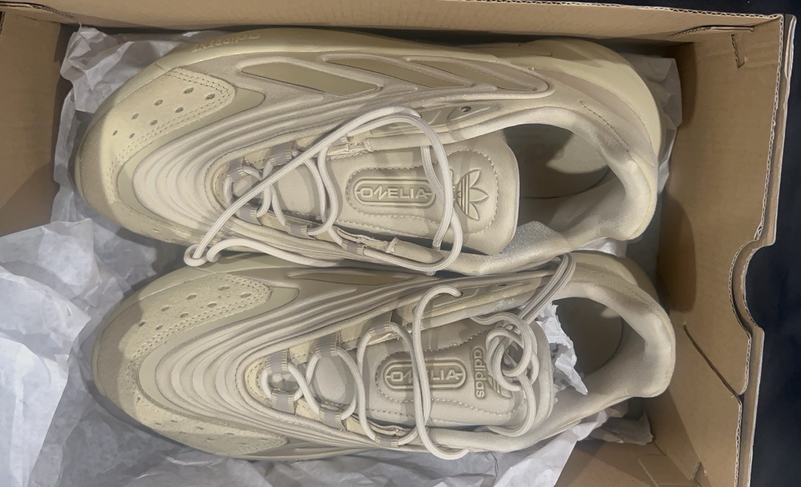 Size 8 – adidas Ozelia Savanna