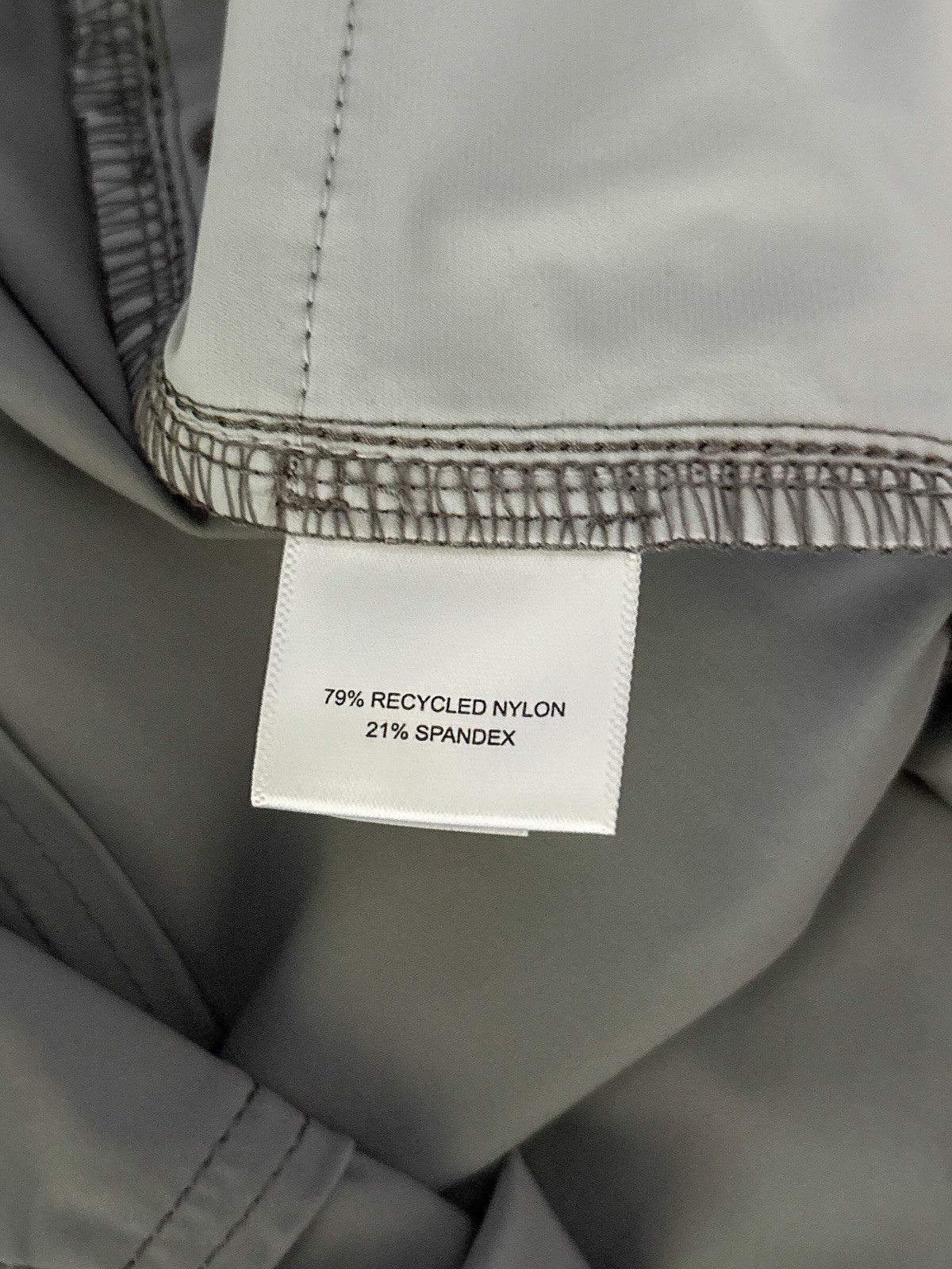 Peter Millar Pants Size 42×30 Tailored Fit Golf Gray Crown Crafted $185 NWT