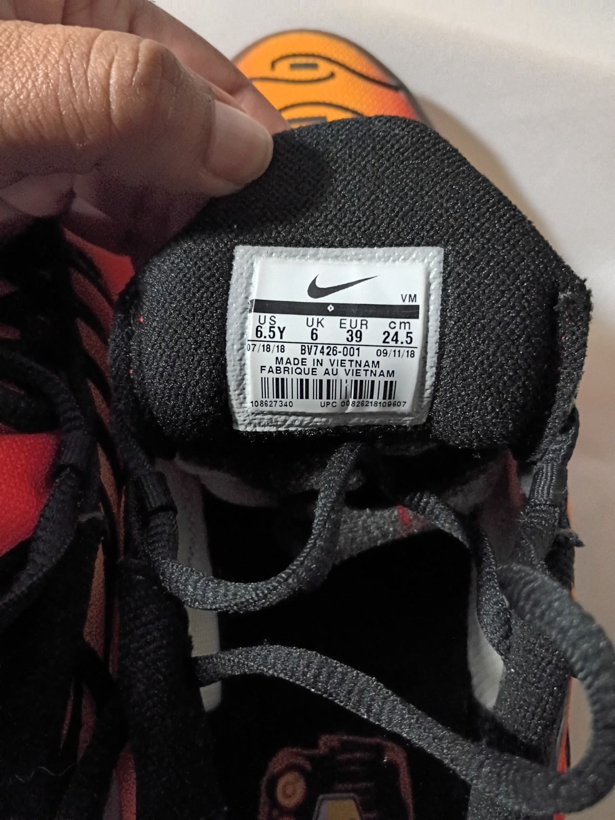 Nike Air Max Plus “Sunset” sneakers,