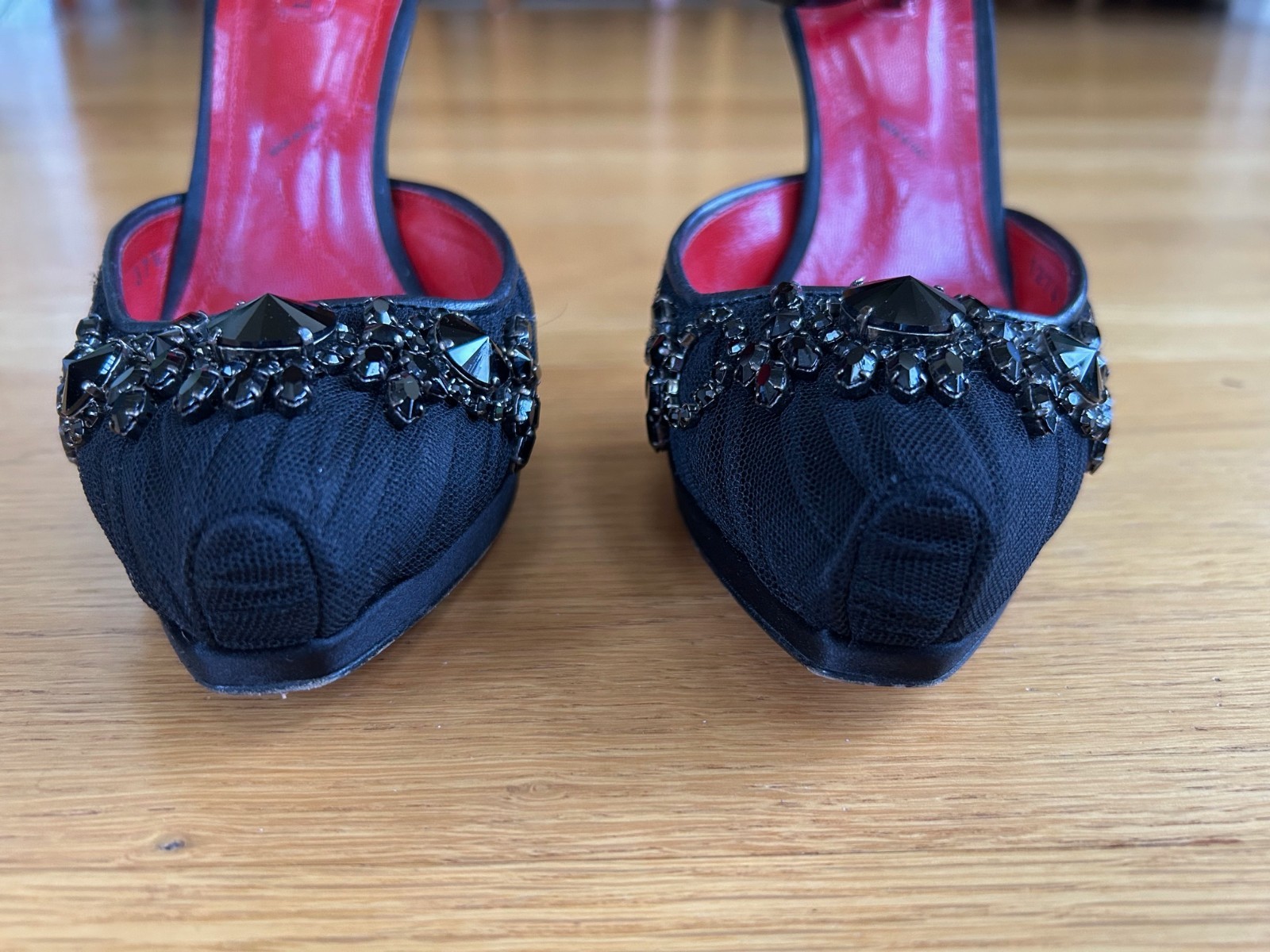 CESARE PACIOTTI Black Crystals Satin & Mesh Pumps Size 7.5 IT 37.5 Good Cond.