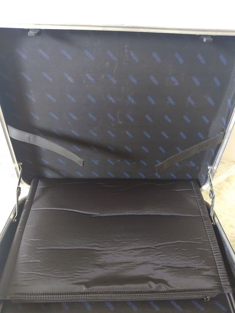 RIMOWA Limbo Series Briefcase Attache Case Black 14L Polycarbonate Alumunium