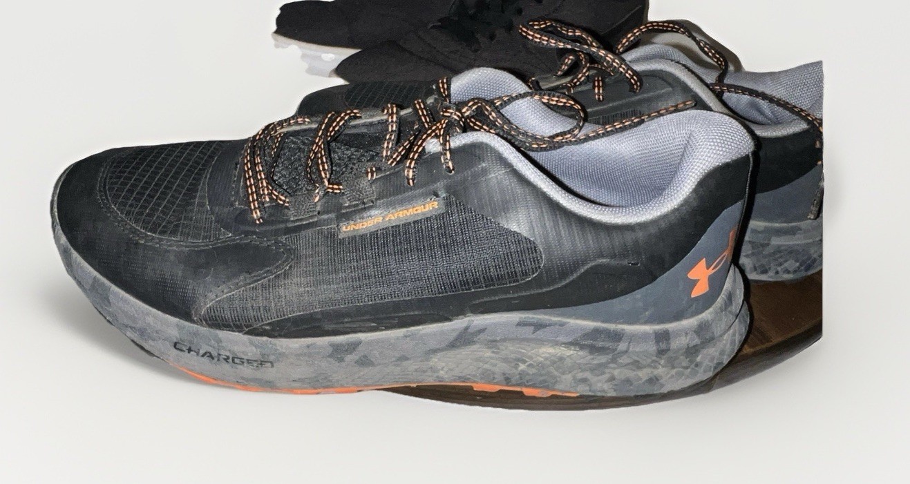Under Armour 3028371 Men’s UA Charged Bandit Trail 3 Running Hiking Shoes 7.5 M