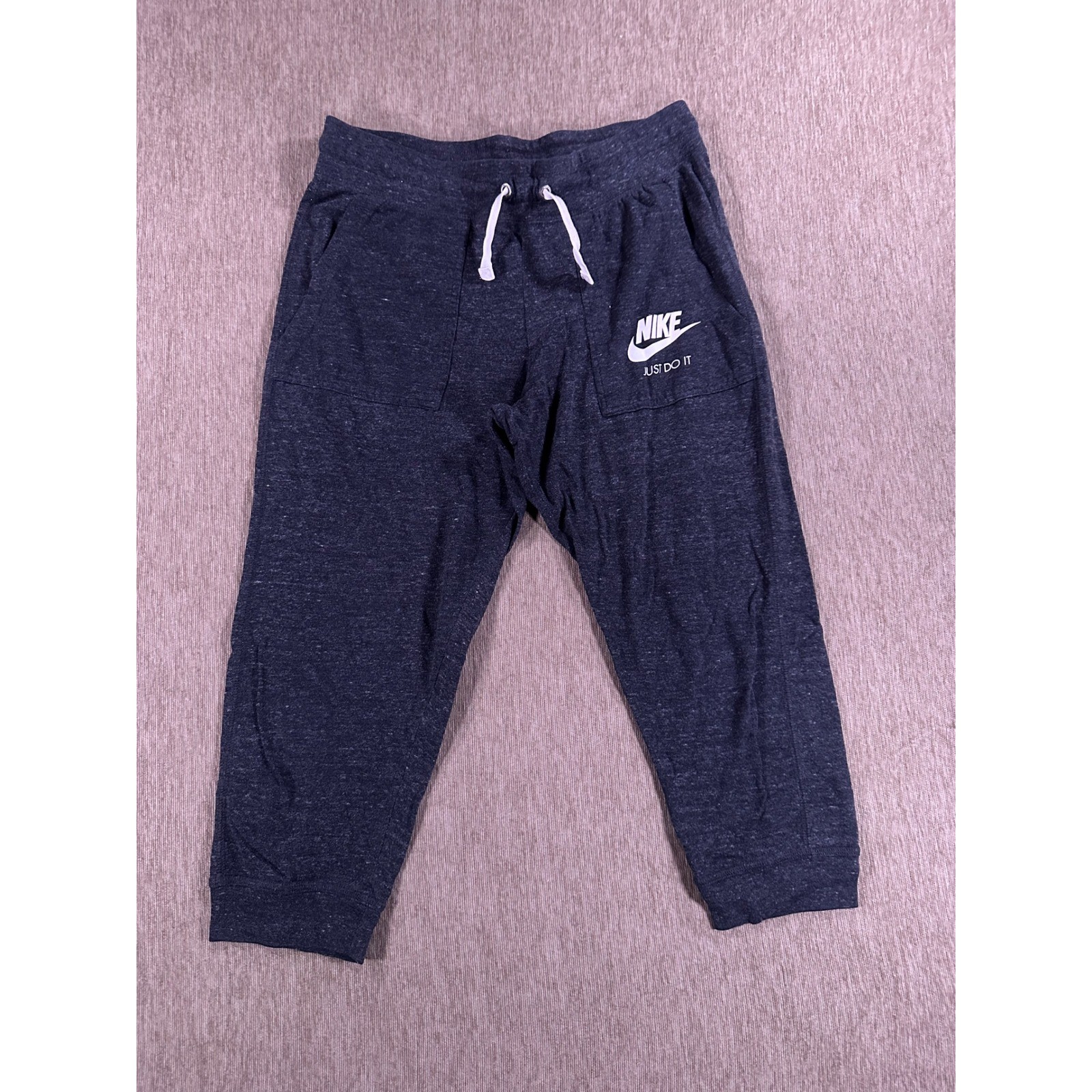 Nike Sportswear Gym Vintage Capri Joggers Dark Grey Heather Womens Small