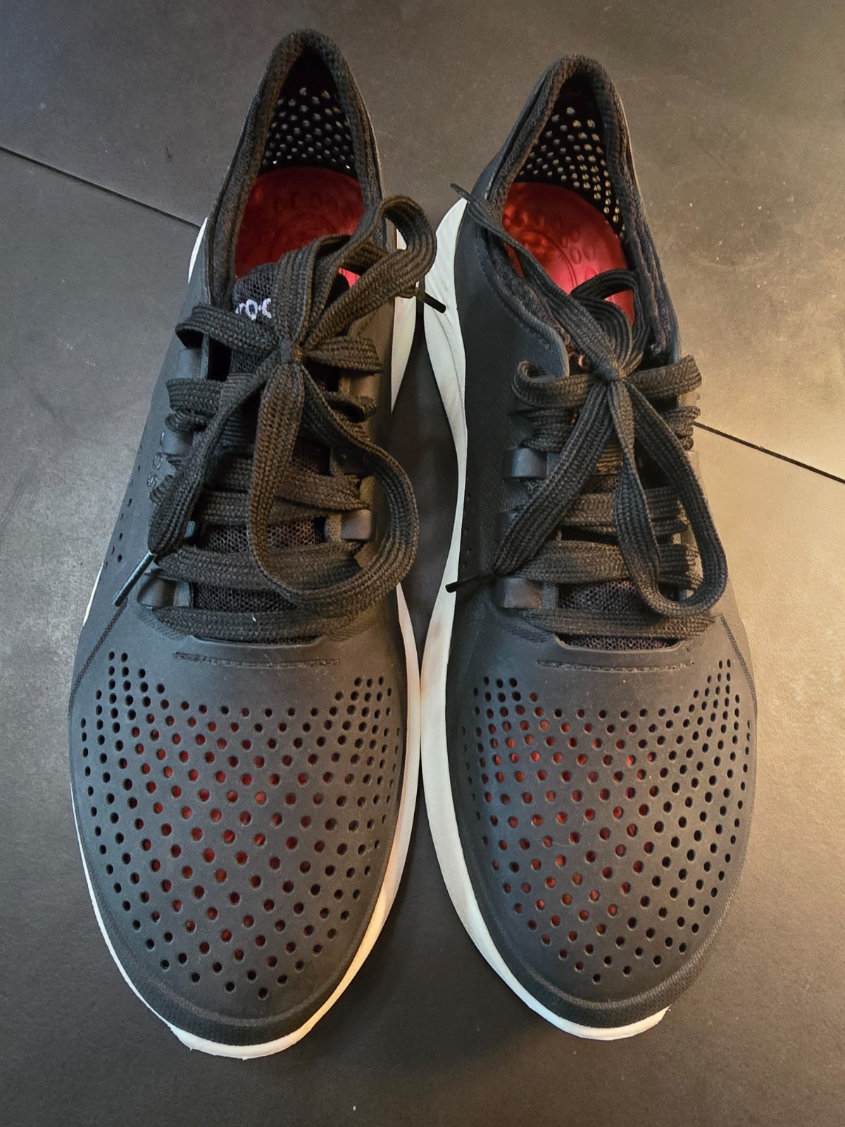 Crocs LiteRide Pacer Men’s Shoe Waterproof Sneaker Casual Black 204967 Sz 9m