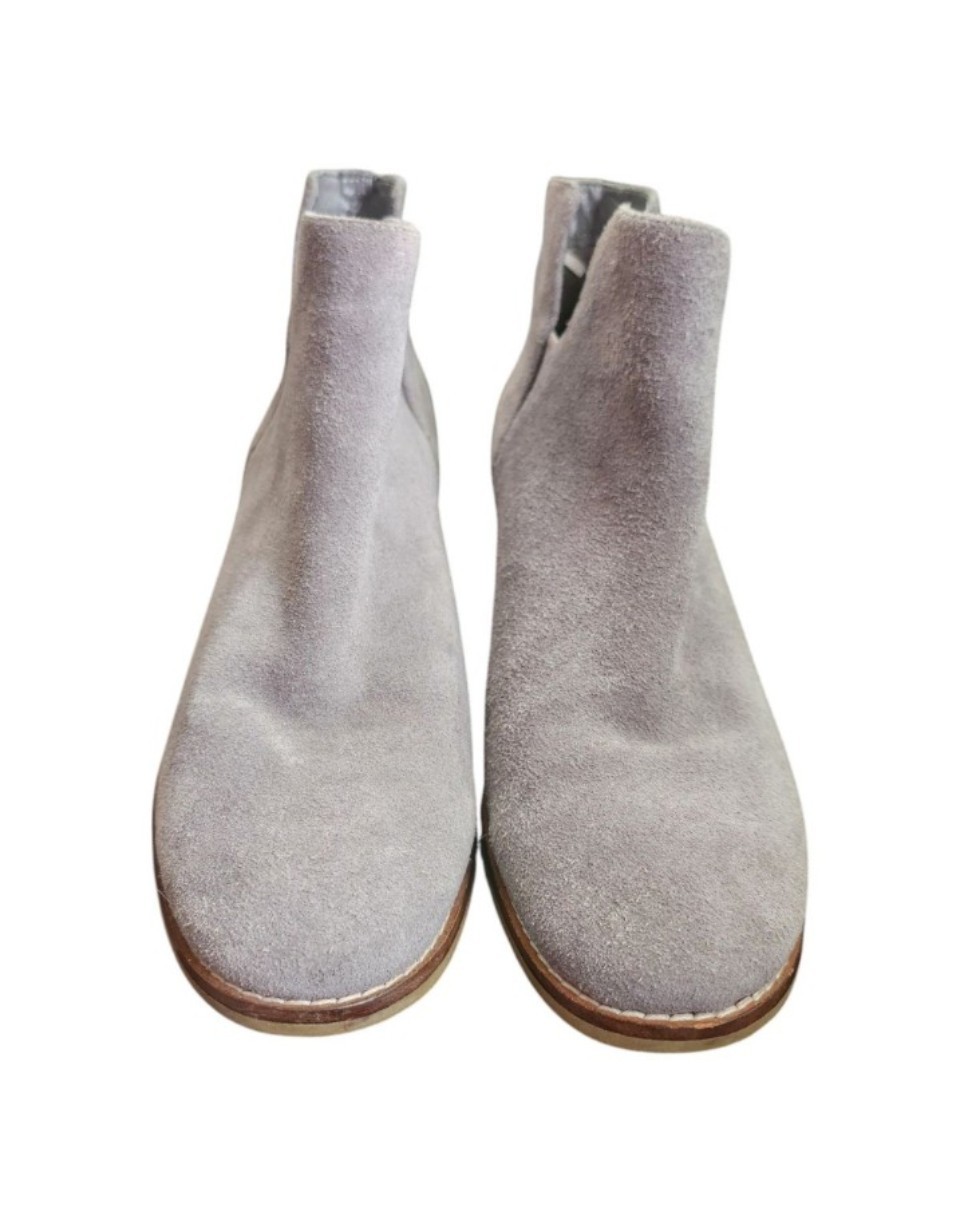 Cole Haan Gray Suede Ankle Bootie Pull-On Almond Toe Elastic Gore 8 Std