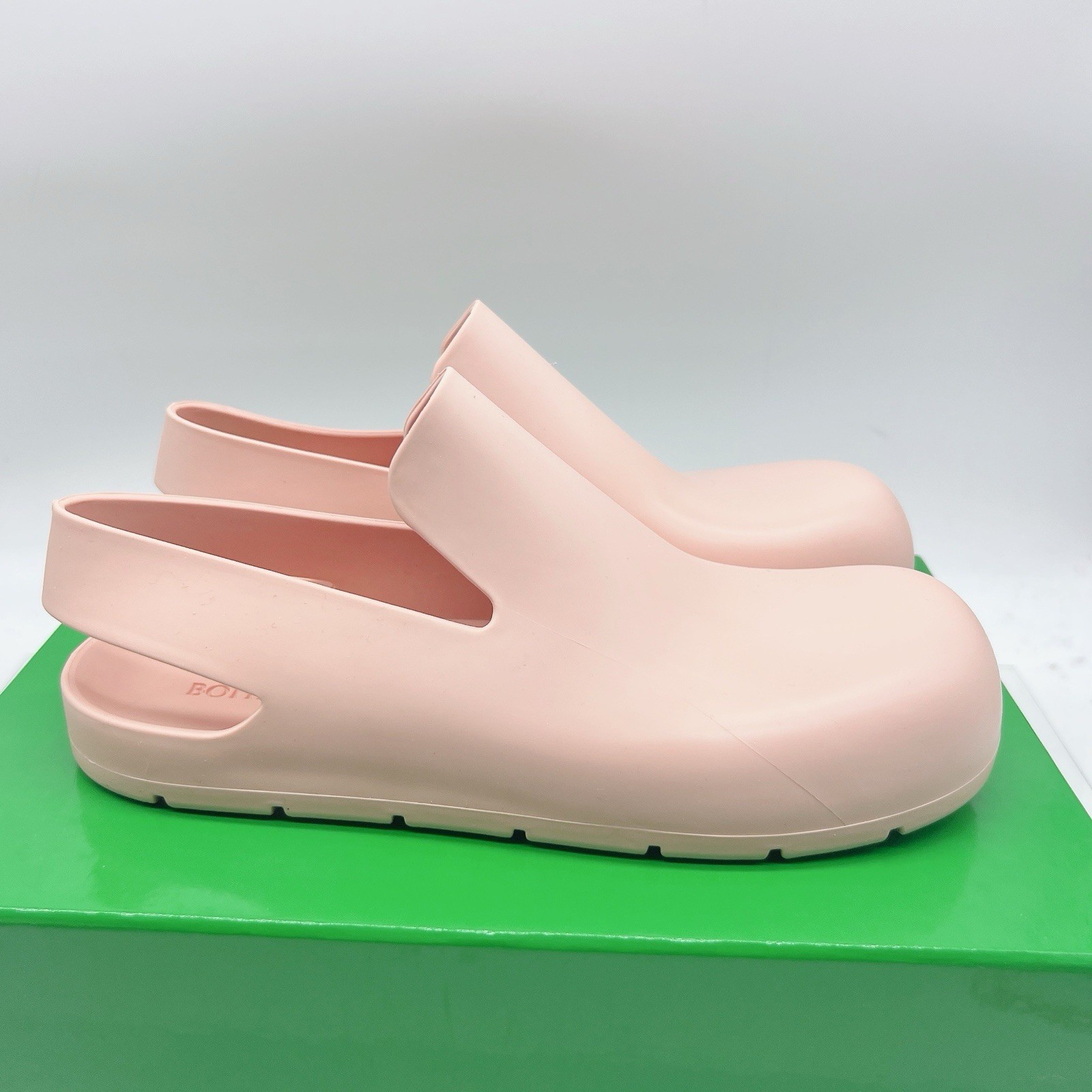 Bottega Veneta Puddle Sandals Peachy Pink Rubber Slingback Mule Clog Flats EU 38