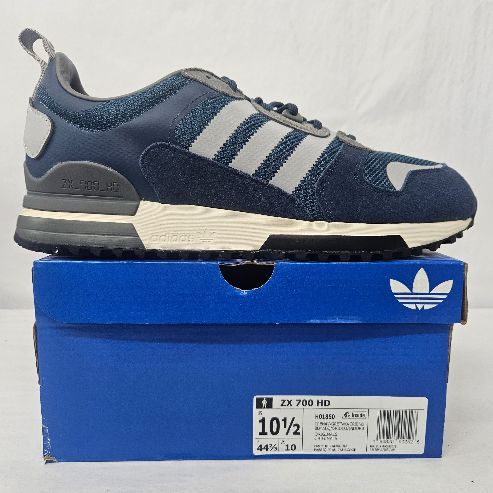 Adidas ZX 700 HD Retro Sneakers H01850 Crew Navy Grey Blue Men’s Size 10.5