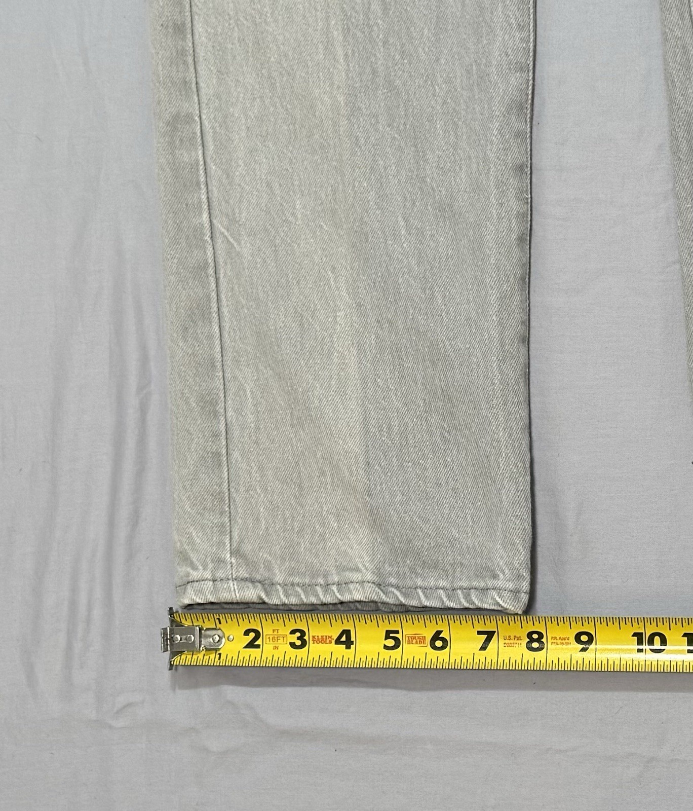 Levi’s 501 XX Mens Gray Light Wash Denim Straight Fit 32×30 Made in USA