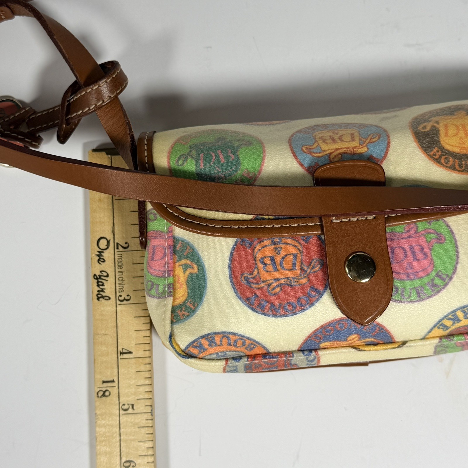 Vintage Dooney & Bourke Multicolor Crest Logo Pochette Shoulder Bag Y2K Leather