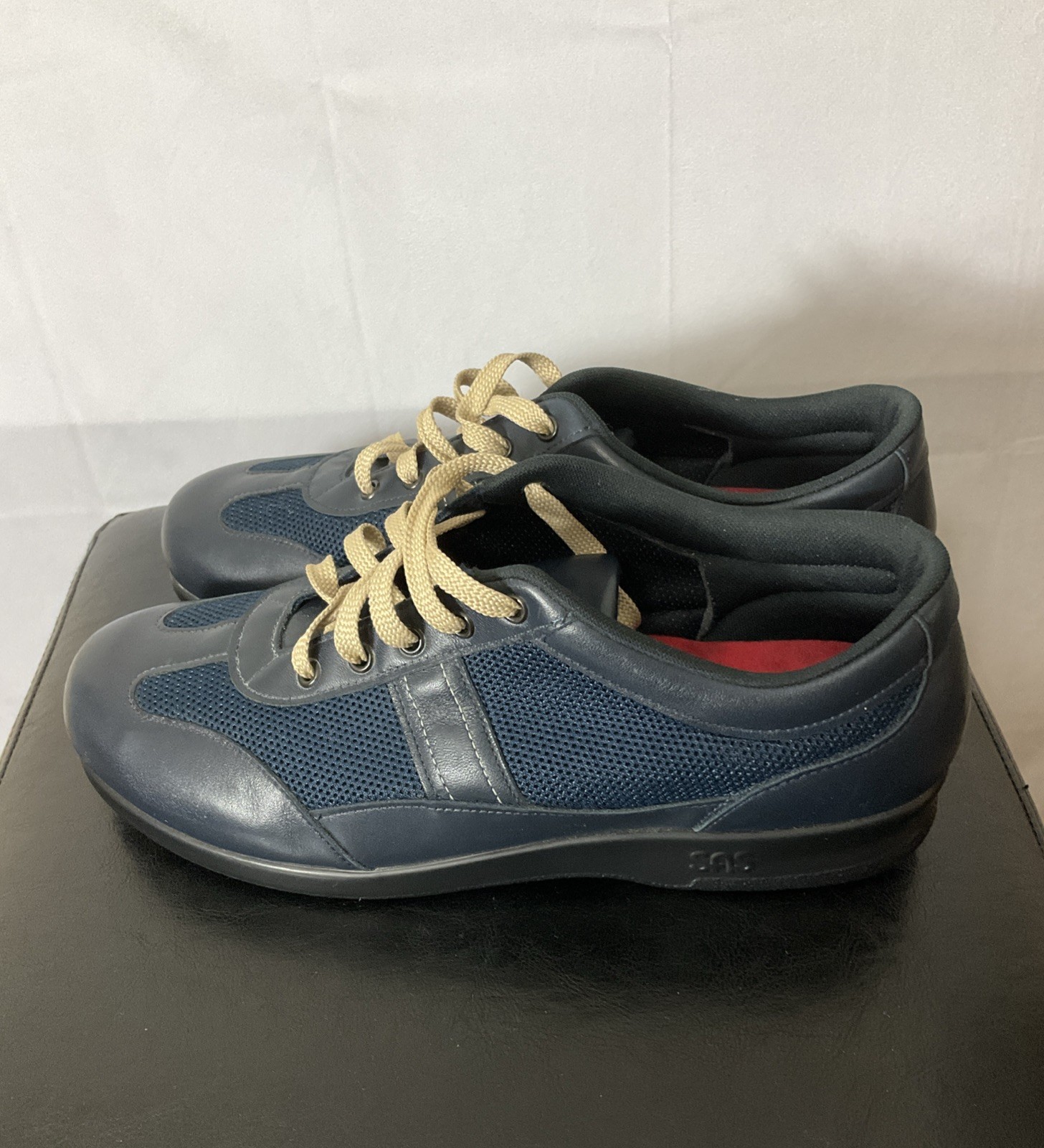 SAS Mesh and Leather Walking Sneakers Women’s Size 11M Navy
