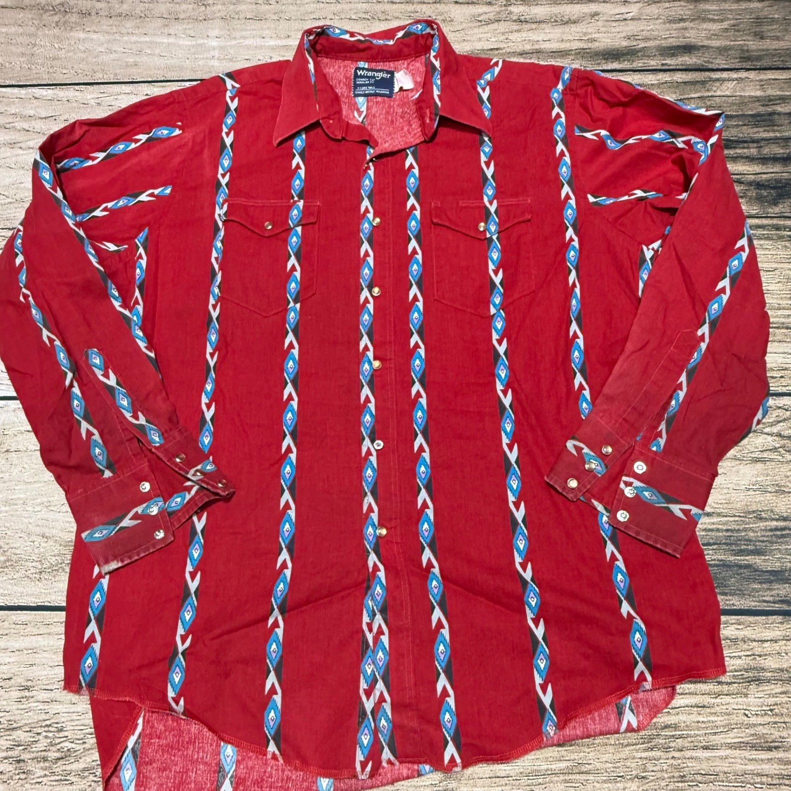 Wrangler Western Pearl Snap Shirt Mens XL Red Southwestern Aztec Brushpopper USA