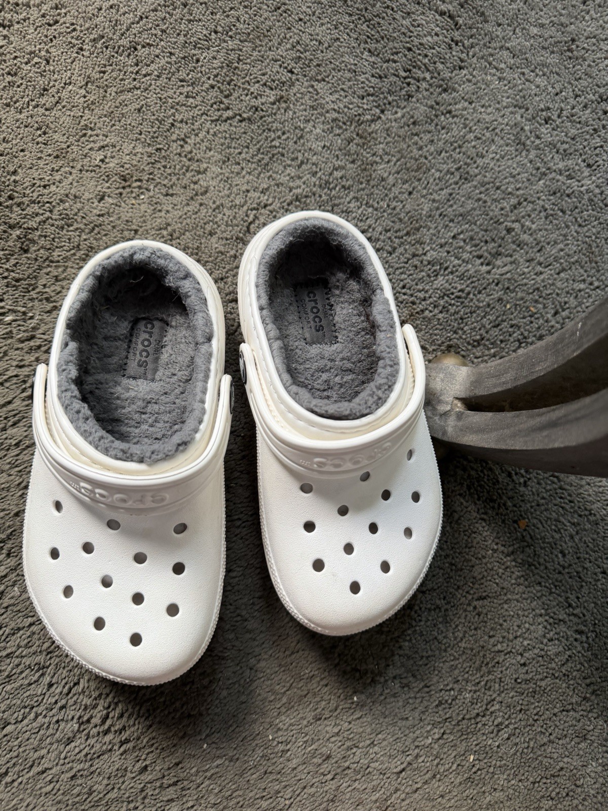 Crocs Classic Lined Clog Kids Size C11 White Fuzzy Fleece Lined Slip-On Shoes