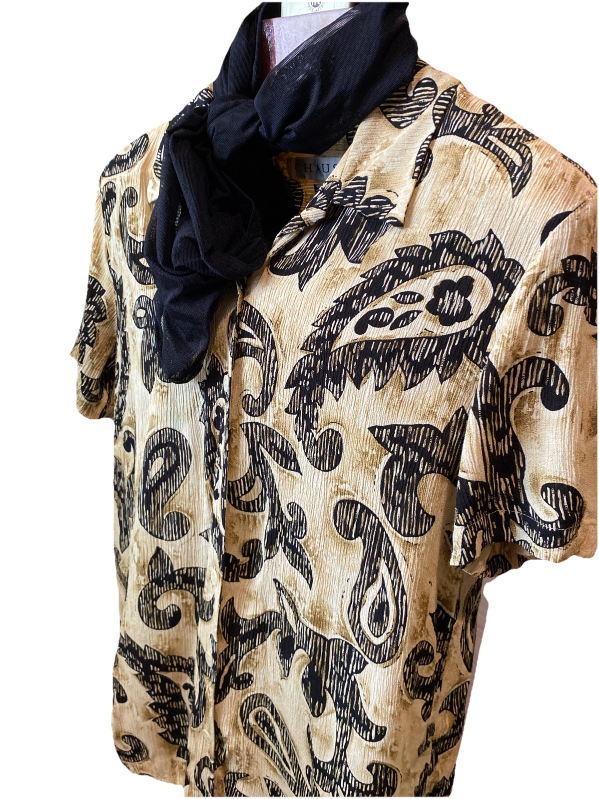 VTG CHAUS Cream button up short sleeve Shoulder Padded Collared Classy Blouse