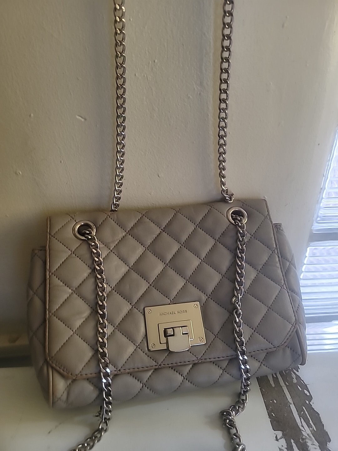 Michael Kors Pink Quilted Sloan Leather Purse GUC 10x7x3