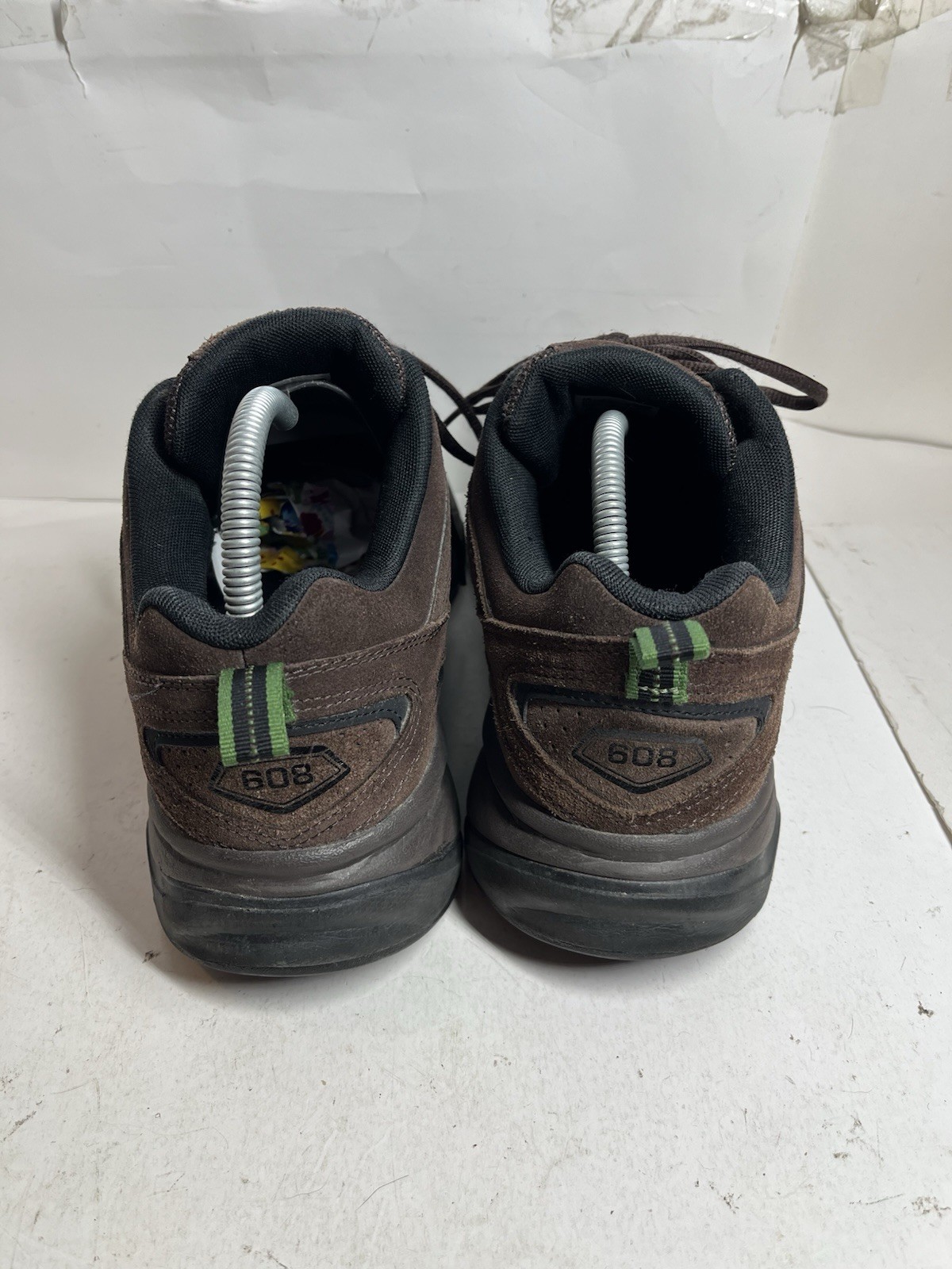 New Balance 608v4 Shoes Mens 13 4E Brown Walking Comfort Sneakers MX608v4O Wide